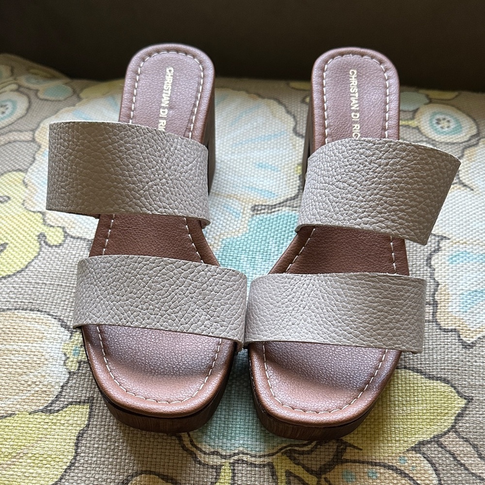 Christian Di Riccio Women's Platform Sandals SZ 38